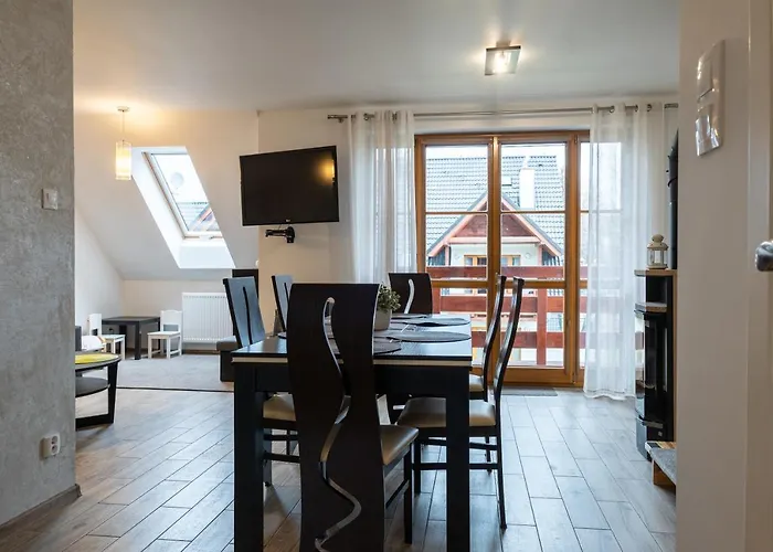 Skoro Swit Pod Sniezka * קרפאז'